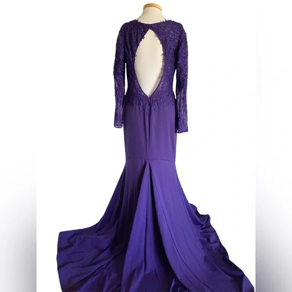 Mori Lee Madeline Gardner Gown Dress Sz 14 Purple Long Sleeve Sequins Lace Gala - Picture 5 of 16